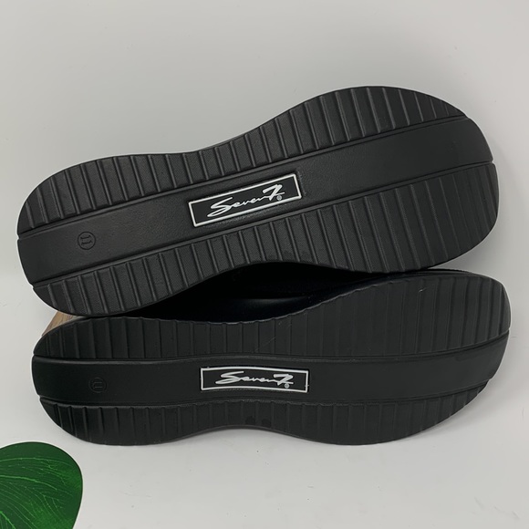 NWOT Seven7 Electra Waterproof Sneaker - Picture 6 of 8